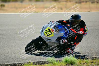 media/Apr-13-2025-TrackXperience (Sun) [[fb1ef998a6]]/Level 3 (Advanced)/Turn 8 (Session 3)/